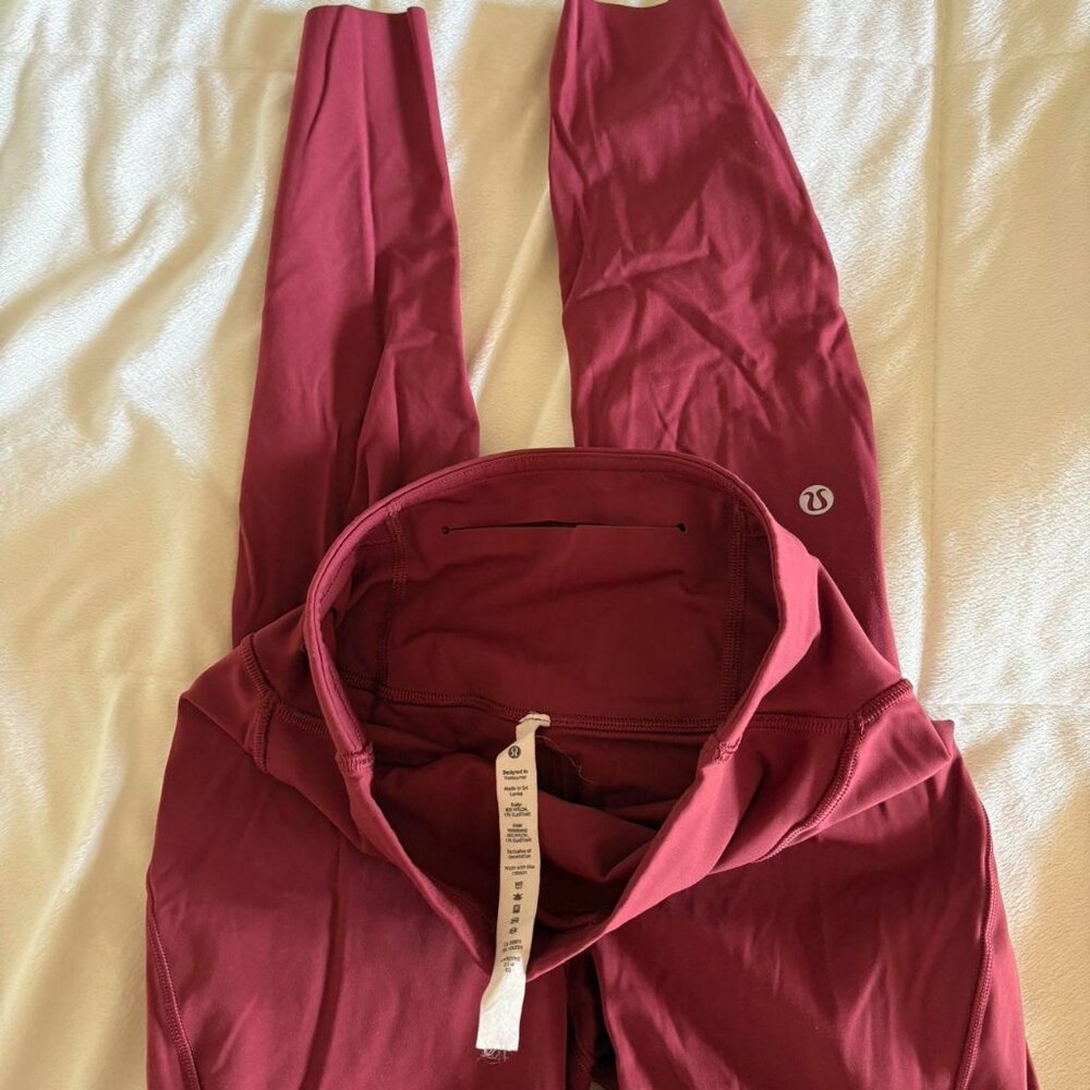 Burgundy Lululemon leggings